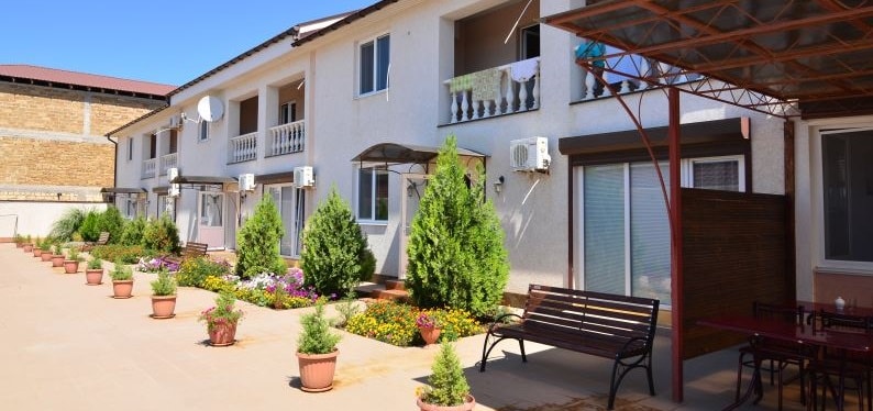 Евпатория Заозерное гостевые дома